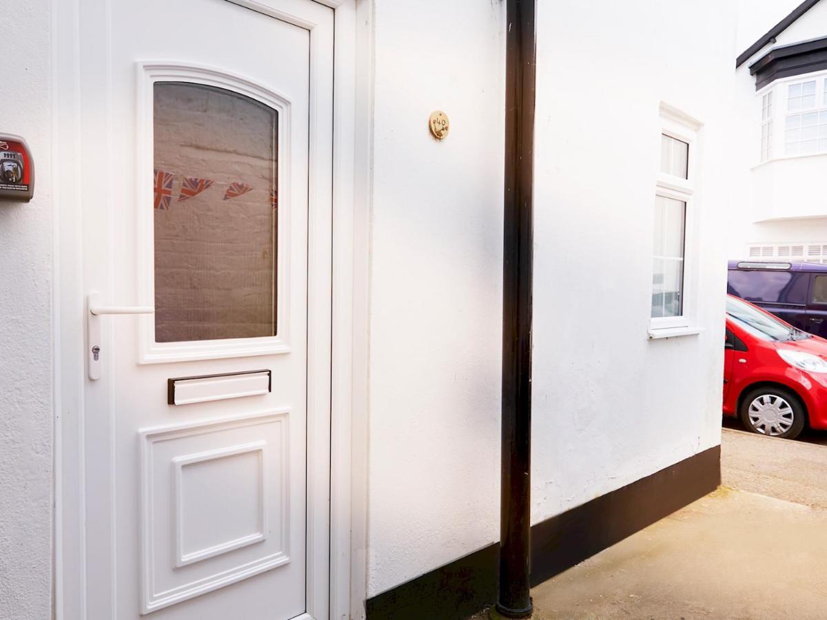 Pass The Keys Amazing 2 Bedroom Home In The Seaside Town Filey Eksteriør bilde